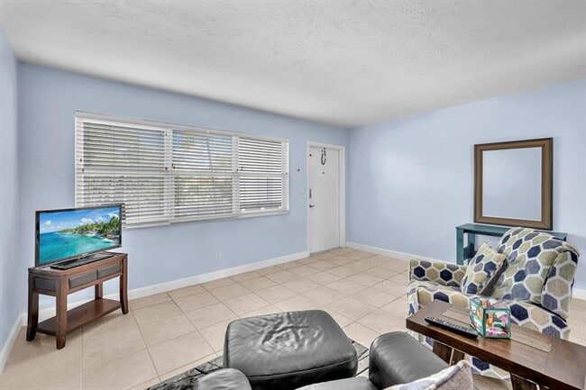 Photo - 6200 NE 22nd Way Unit 206