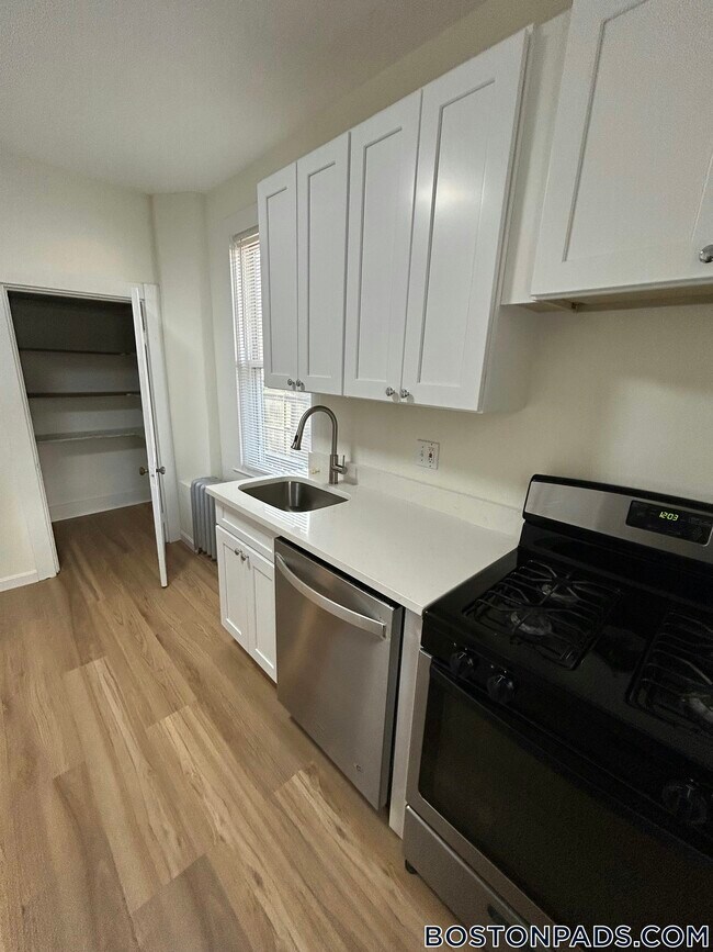 Photo - 17 Pond St Unit 1