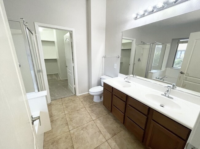 Photo - 42495 Chambers Dr