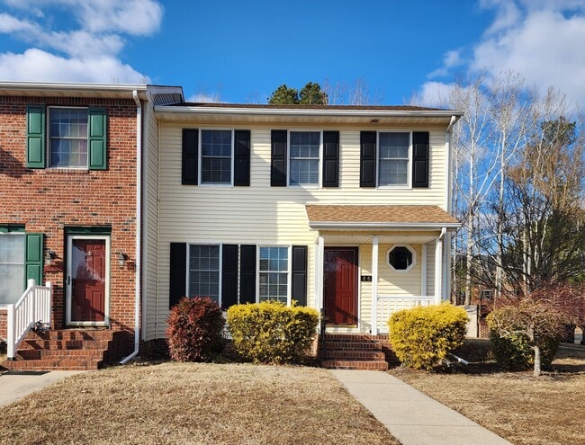 Photo - 860 Beaglin Park Dr