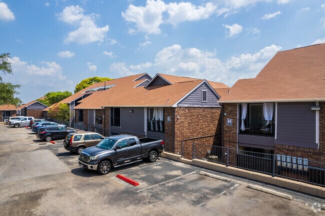 Photo - Silverado Condominiums