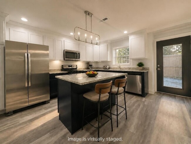 1208 Gay St Unit C