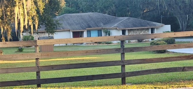 Photo - 1804 E Wheeler Rd