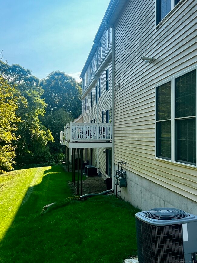 Photo - 15 Freedom Way Unit 60