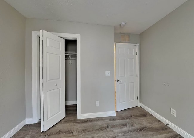 Photo - 500 Parnell Dr