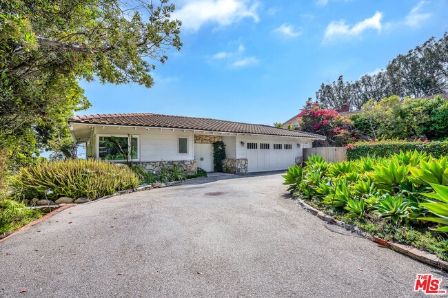 Photo - 28028 Sea Ln Dr