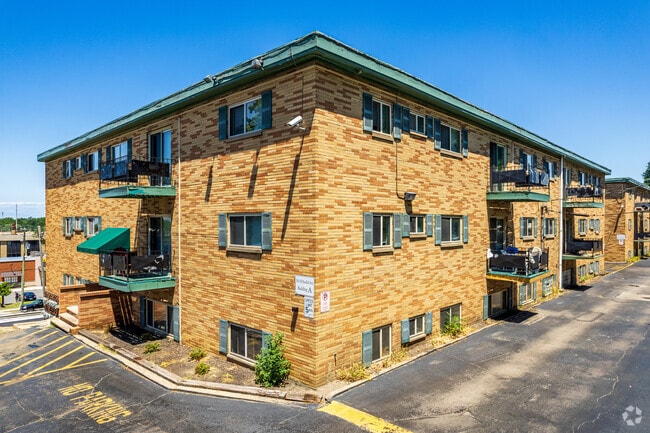 Primary Photo - Windsor Euclid Properties