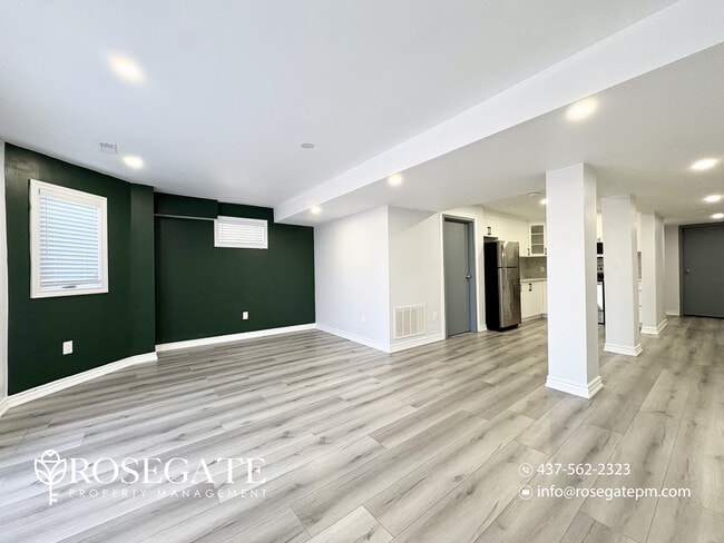 Photo - Pet-Friendly Walkout 2-Bedroom Basement Apartment with In-Unit Laundry – Welland Unit 2