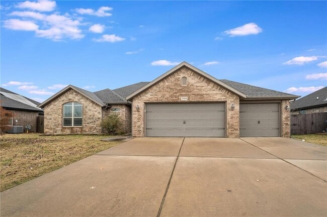 Photo - 1904 SW 18th St