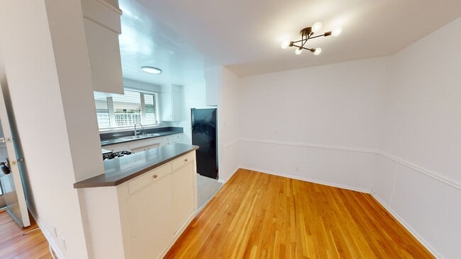 Photo - Sweetzer Gardens