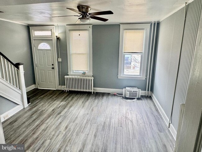 Photo - 3400 Elmley Ave