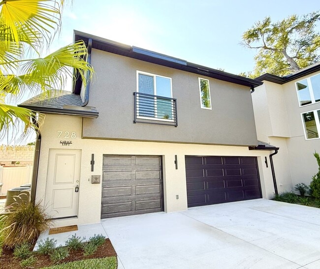 Building Photo - Sleek 1Bedroom/ 1Bath loft-style living in College Park!