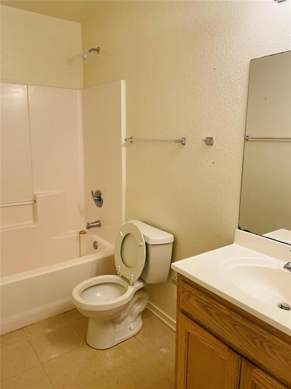 Photo - 1504 Moss St