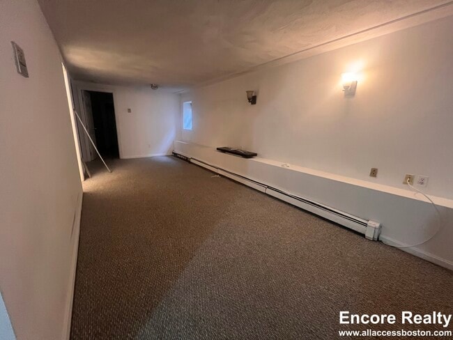 Building Photo - 24 Saint Cyprians Pl Unit 1