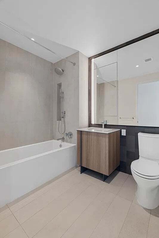 Photo - 171 Chrystie St Unit 10F