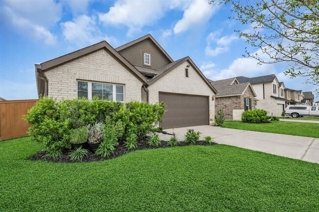 Photo - 19419 Valletta Green Dr