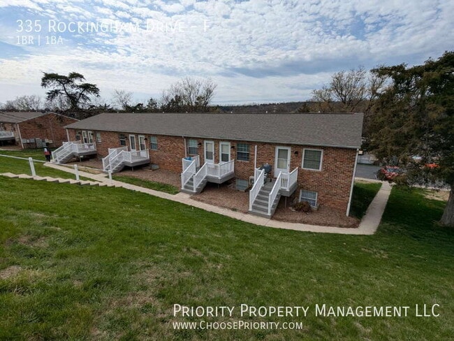 Building Photo - 335 Rockingham Dr Unit F