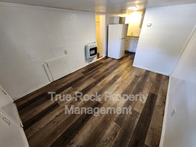 Photo - 821 N Highland Ave