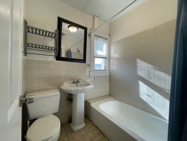 Bathroom - 824 Lowry Ave NE Unit 2