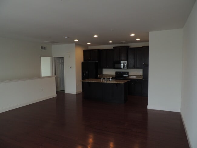 Photo - Walden Crossroads Apartment Homes