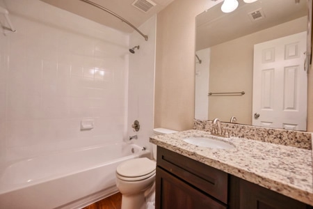 Photo - AveCDC Washington Courtyards