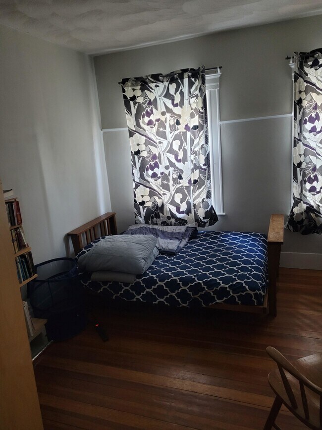 Photo - 35 Cameron Ave Unit #4