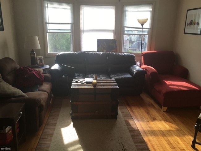 Photo - 2 br, 1 bath 4plex - 1818 N Pulaski St Unit 3