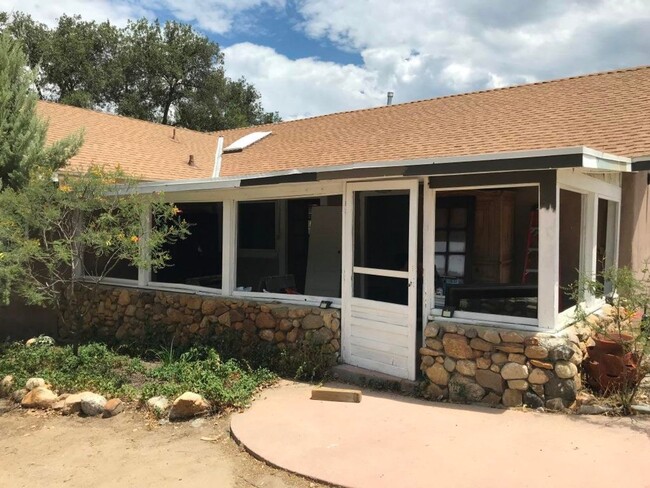 3 Bed/2 Bath-Beautiful Adobe Home for Rent... - 3 Bed/2 Bath-Beautiful Adobe Home for Rent...