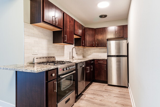 Photo - 454 W Barry Ave Unidad B