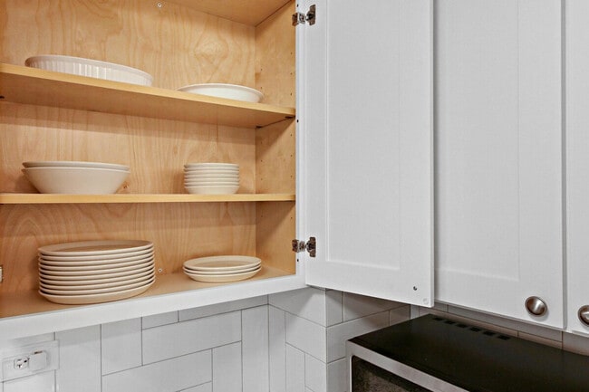 Photo - 1532 North Ave Unidad ID1265540P