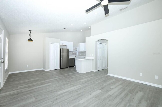 Photo - 786 Lincoln Pkwy