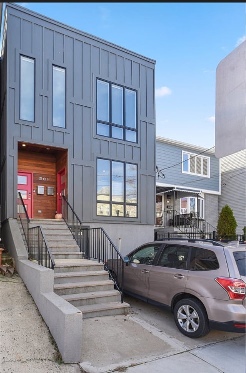 Building Photo - 209 Hutton St Unit 2