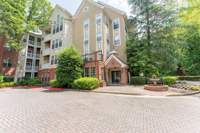 leasing office - 1133 Westchester Rdg NE Unidad 1133