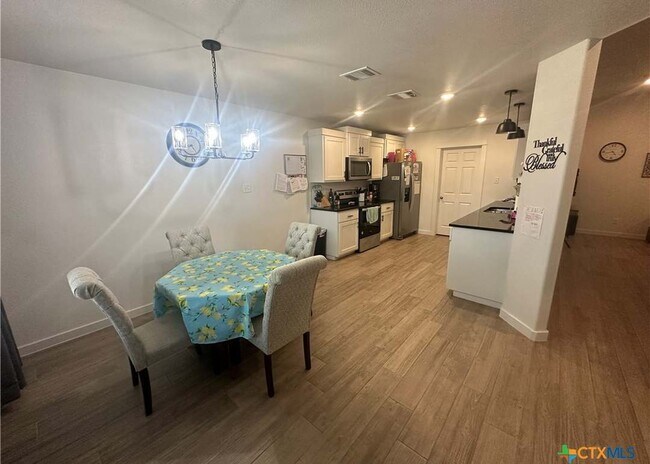 1503 Fiddle Wood Way
