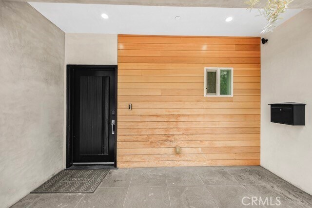 Photo - 4240 Barrett Rd