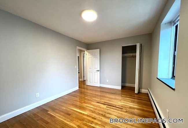 230 Babcock St Unit 1B