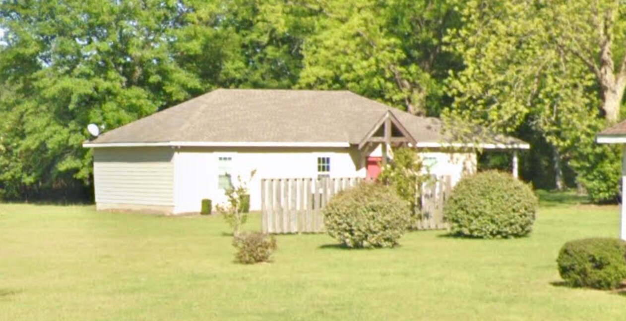 Photo - 755 Old Toomsboro Rd