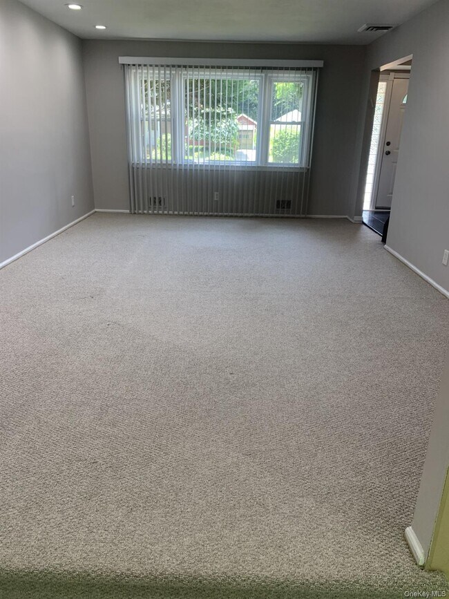 Photo - 220 Jackson Pl