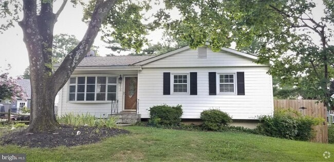Building Photo - 213 Hardy Pl Rental