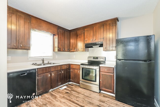 Photo - 4232 Romaine St