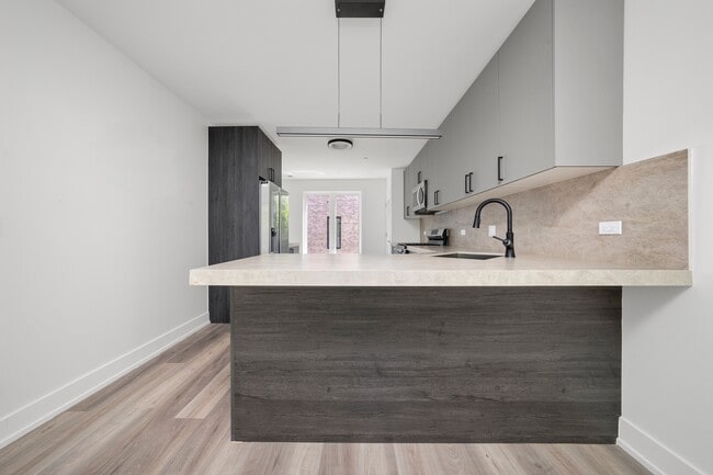 Photo - 2030 Greenwood St