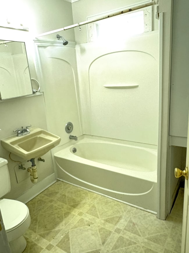 Photo - 1601 W California Ave Unit 1601B W California Ave