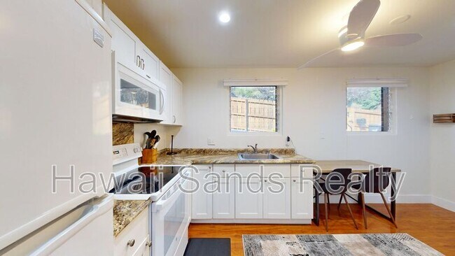 Photo - 4566 Sierra Dr Unidad Downstairs