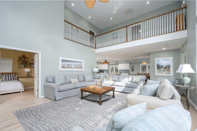 Photo - 3 Cassina Ln Unidad ID1343760P