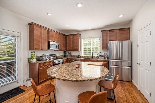 Photo - Gorgeous 5 Bedroom 4 Bathroom Single-Family Home in Lowry