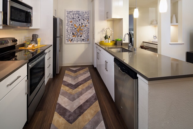 Contemporary Package Kitchen