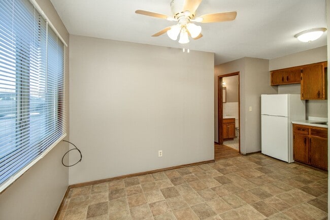 Photo - 2 Bed/1 Bath Apart- Off-Street Parking- Near Cub Foods- Available May 1 Unit 1