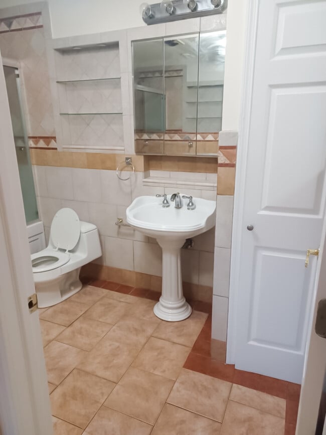 Photo - 204 Main St Unit 206-2