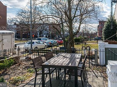 Photo - 3112 13th St NW Unit 1