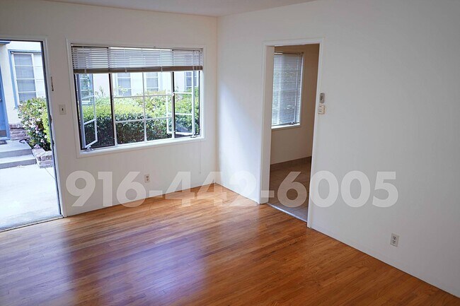 Photo - Kenwood Apartments 2426 Unidad 6